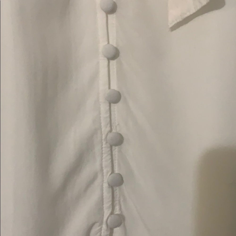 White button down blouse - Picture 4 of 4